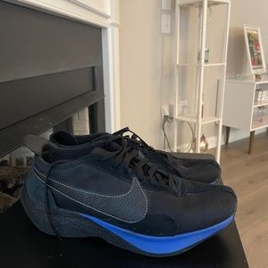 Nike Moonracer Shoes